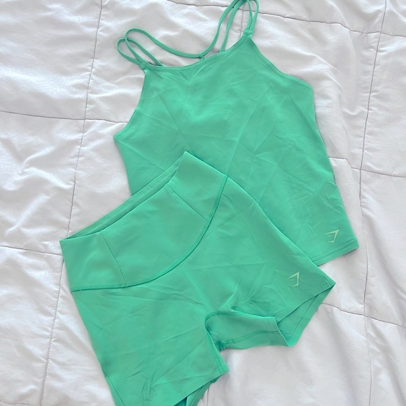 GymShark Green Apple Tank & Shorts Small NWOT - Picture 2 of 6